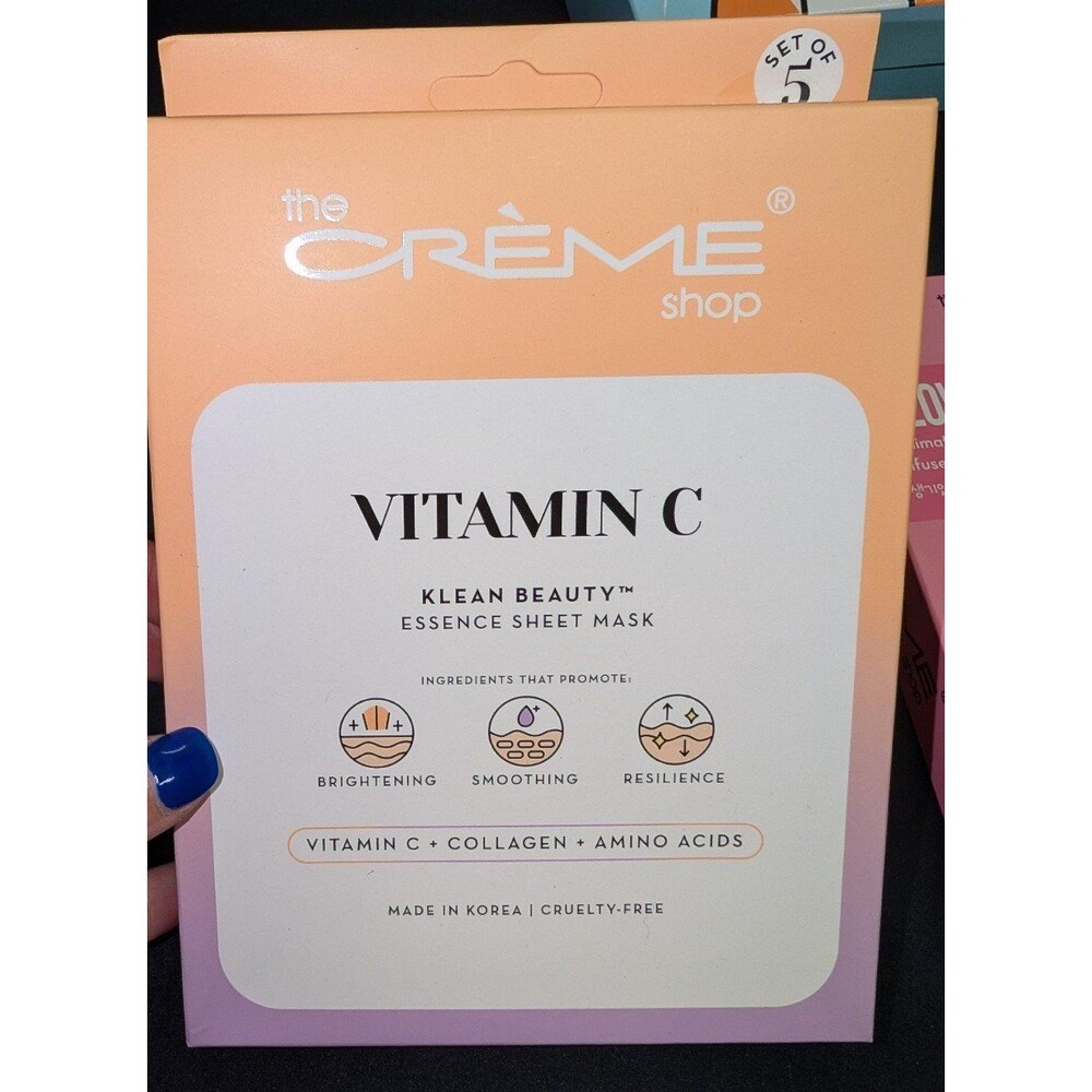 Creme shop face mask